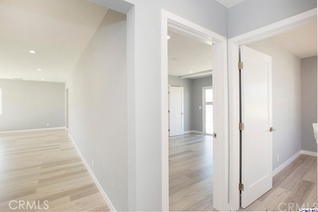 2 Bed Home for Sale in Sun Valley, California