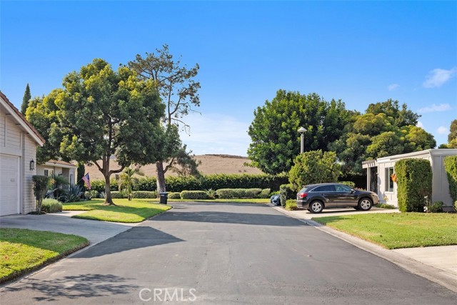 5345 Bahia Blanca W, Laguna Woods CA: https://media.crmls.org/medias/0f85d43e-6ff3-421b-8f5e-6d0dbdf84bb4.jpg