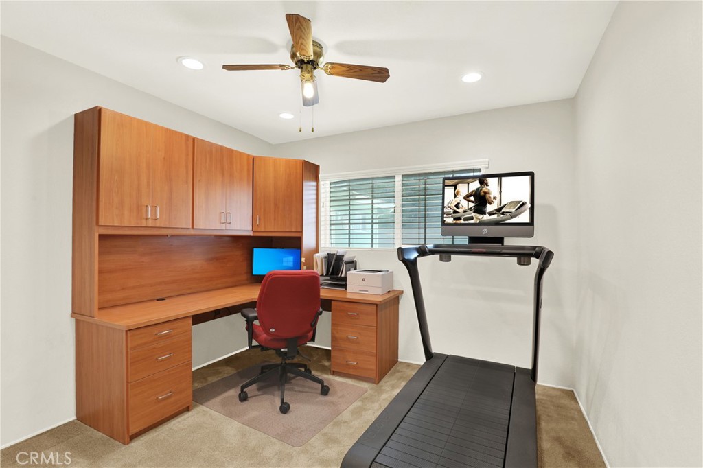 MLS #OC25128179 img 21