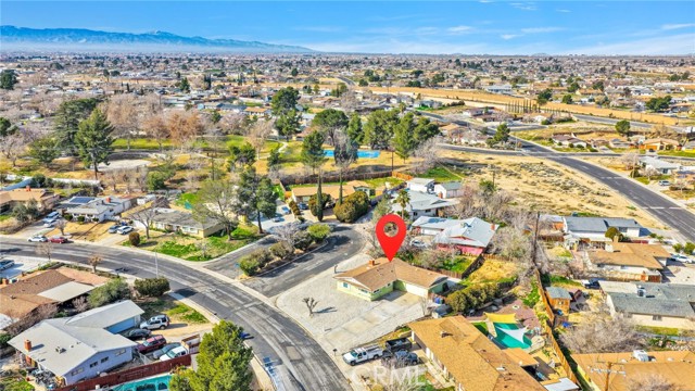 Detail Gallery Image 43 of 44 For 15846 Inyo, Victorville,  CA 92395 - 3 Beds | 2 Baths