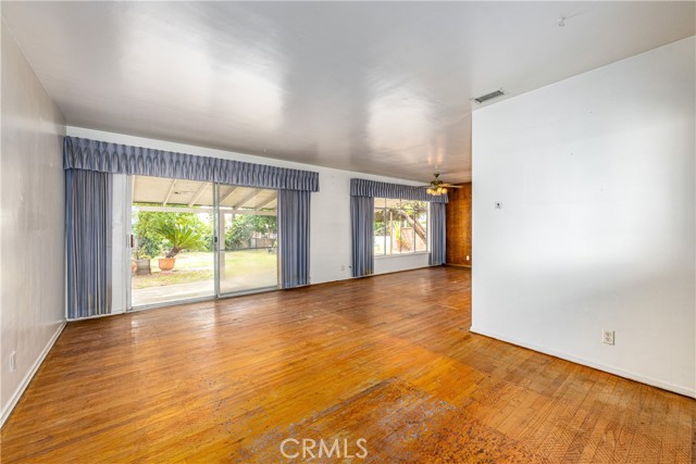 Detail Gallery Image 4 of 26 For 13718 Busby Dr, Whittier,  CA 90605 - 3 Beds | 1 Baths