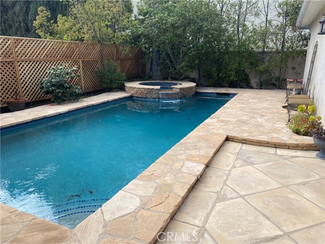 4125 Bakman Avenue, Studio City CA: https://media.crmls.org/medias/0f87beb3-d9eb-4acf-a846-a616aba2cc4a.jpg