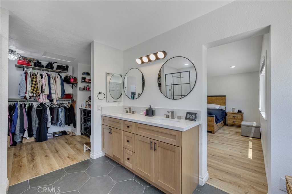 MLS #CV25135588 image #56