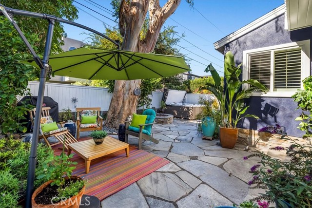 2607 Maple Avenue, Manhattan Beach, California 90266, 5 Bedrooms Bedrooms, ,3 BathroomsBathrooms,Residential,Sold,Maple,SB22213564