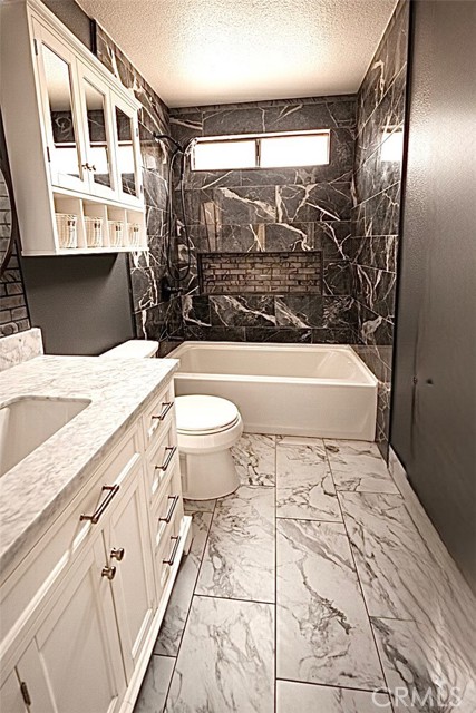 Detail Gallery Image 25 of 29 For 22896 San Joaquin East, Canyon Lake,  CA 92587 - 5 Beds | 2/1 Baths