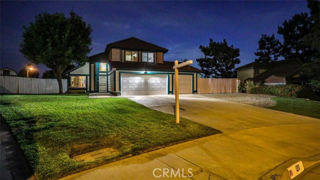 1211 New London Pl, Riverside, CA 92506