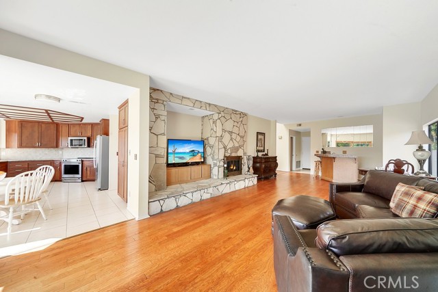 Detail Gallery Image 11 of 23 For 31716 Isle Royal Dr, Laguna Niguel,  CA 92677 - 4 Beds | 2/1 Baths