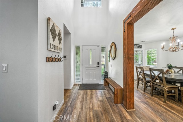 Detail Gallery Image 8 of 50 For 39122 Starview Ln, Big Bear Lake,  CA 92315 - 3 Beds | 2/1 Baths