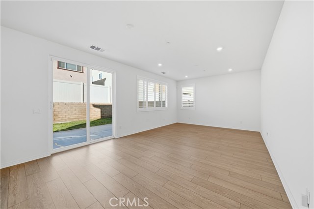 Detail Gallery Image 19 of 51 For 36631 Camino Springs, Murrieta,  CA 92563 - 4 Beds | 3 Baths