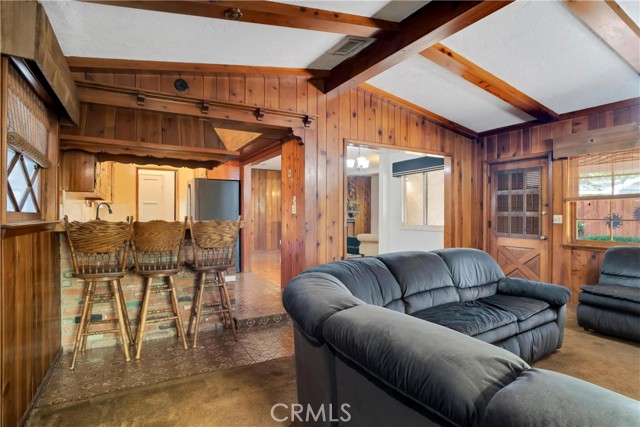 8666 Keokuk Avenue, Winnetka CA: https://media.crmls.org/medias/0f8b8fd6-623a-4b63-9105-11bd625e865c.jpg