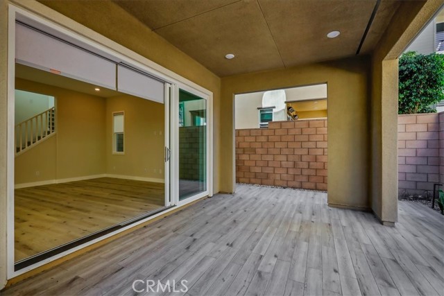 670 Athos, Lake Forest CA: https://media.crmls.org/medias/0f8d8a29-5933-4d09-aeb7-901bff1de944.jpg