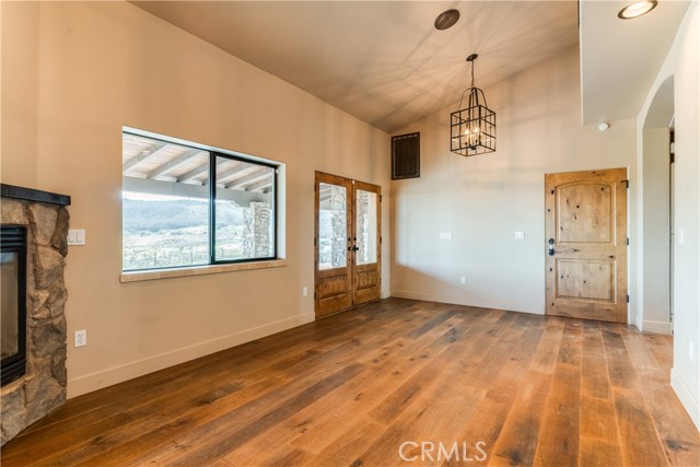 Detail Gallery Image 20 of 75 For 3230 Nacimiento Lake Dr, Paso Robles,  CA 93446 - 7 Beds | 3/1 Baths