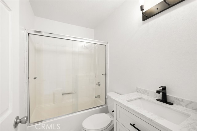 Detail Gallery Image 12 of 33 For 1207 Obispo Ave #303,  Long Beach,  CA 90804 - 2 Beds | 2 Baths