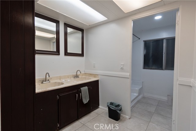 Detail Gallery Image 32 of 41 For 9426 Tamarisk #21,  Hesperia,  CA 92345 - 4 Beds | 2 Baths