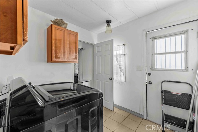 Detail Gallery Image 16 of 37 For 4139 Paramount #18,  Pico Rivera,  CA 90660 - 3 Beds | 1 Baths