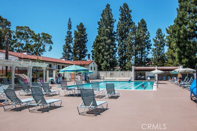 224 Avenida Majorca, Laguna Woods CA: https://media.crmls.org/medias/0f8fbfea-4426-4d54-9148-0d33c681367b.jpg
