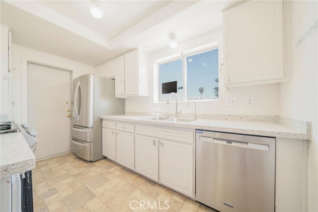 Detail Gallery Image 15 of 38 For 72183 Sunnyvale, Twentynine Palms,  CA 92277 - 3 Beds | 2 Baths