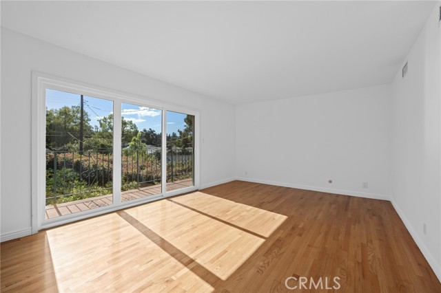 Detail Gallery Image 18 of 26 For 14620 Addison St, Sherman Oaks,  CA 91403 - 4 Beds | 3 Baths