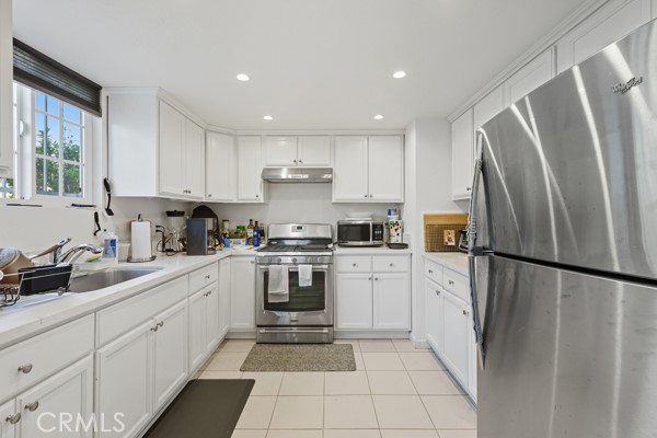 Detail Gallery Image 11 of 23 For 1770 1772 W 22nd St, Los Angeles,  CA 90007 - – Beds | – Baths