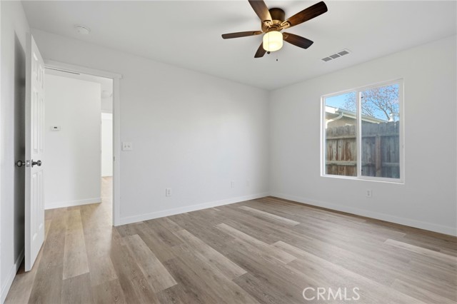 Detail Gallery Image 19 of 25 For 1921 S Kerckhoff Way, Hanford,  CA 93230 - 3 Beds | 2 Baths