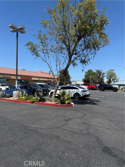 17480 Arrow Boulevard, Fontana CA: https://media.crmls.org/medias/0f91a85c-b420-4e13-8afa-f0d05fc565b2.jpg