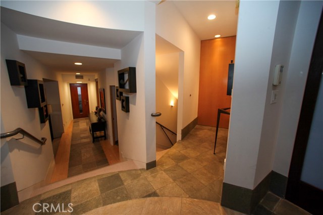 Detail Gallery Image 32 of 53 For 3807 Crest Rd, Rancho Palos Verdes,  CA 90275 - 5 Beds | 6/1 Baths