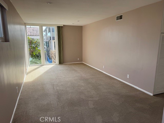 Detail Gallery Image 17 of 29 For 409 16th St, Manhattan Beach,  CA 90266 - 3 Beds | 2 Baths