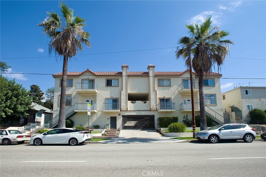 2345 Montrose Avenue #5