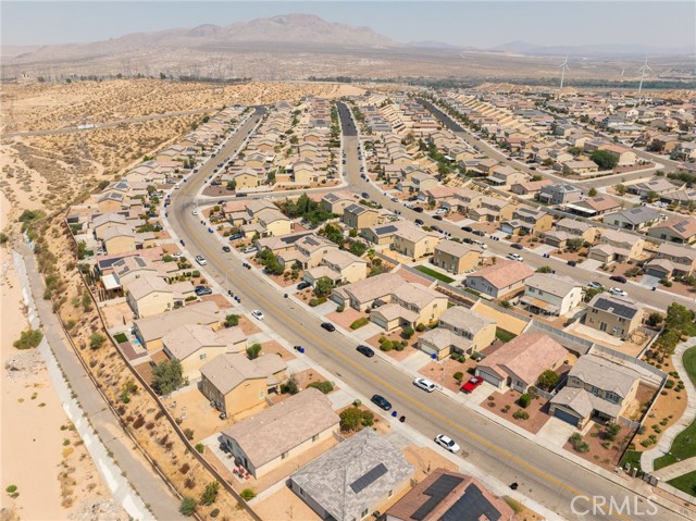 Detail Gallery Image 47 of 49 For 16620 Desert Lily St, Victorville,  CA 92394 - 4 Beds | 2/1 Baths