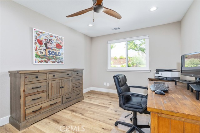 1613 Via Flora, Paso Robles CA: https://media.crmls.org/medias/0f943464-7ef7-4e97-8534-d2cdcc3e0ca6.jpg