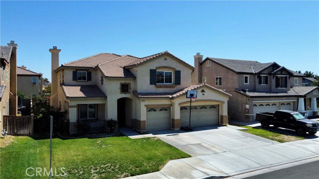 Detail Gallery Image 3 of 30 For 44334 Raven Ln, Lancaster,  CA 93536 - 5 Beds | 3 Baths