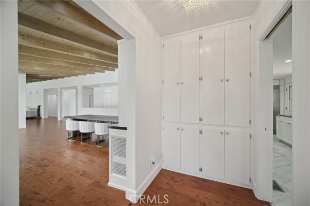 Detail Gallery Image 14 of 75 For 12218 Sarazen Pl, Granada Hills,  CA 91344 - 6 Beds | 5/2 Baths