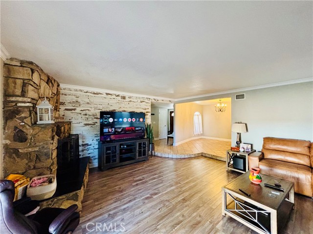 6216 Mayberry Avenue, Rancho Cucamonga CA: https://media.crmls.org/medias/0f966b1a-4200-41cf-b6c5-566acc4d9d87.jpg