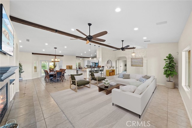 Detail Gallery Image 13 of 60 For 40055 Valle Vista, Murrieta,  CA 92562 - 4 Beds | 4 Baths