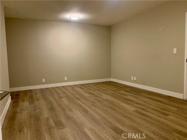 Detail Gallery Image 31 of 34 For 21730 Marylee St #27,  Woodland Hills,  CA 91367 - 3 Beds | 2/1 Baths