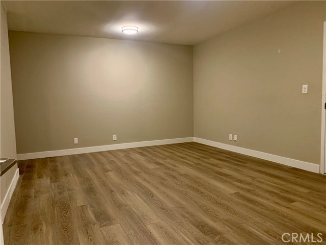 Detail Gallery Image 31 of 34 For 21730 Marylee St #27,  Woodland Hills,  CA 91367 - 3 Beds | 2/1 Baths