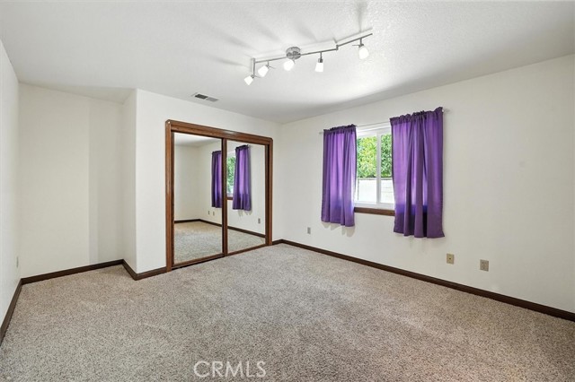 2056 W Avenue O, Palmdale CA: https://media.crmls.org/medias/0f977406-9a9b-4f3c-98ac-82afae1f3d67.jpg