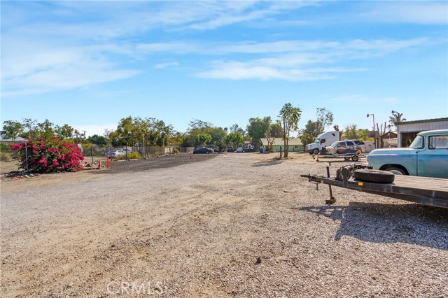 Detail Gallery Image 34 of 42 For 18325 El Molino, Bloomington,  CA 92316 - 3 Beds | 1 Baths
