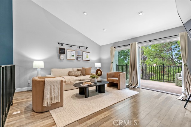 11435 Tampa Avenue, Porter Ranch CA: https://media.crmls.org/medias/0f983596-058d-43d7-9f9d-35787455daca.jpg