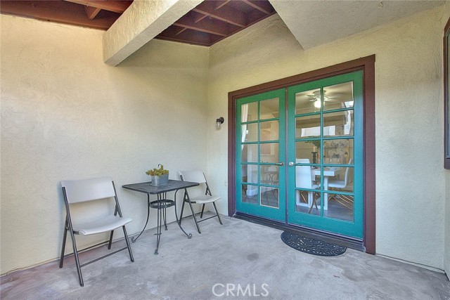 1540 Corte Hacienda, Upland CA: https://media.crmls.org/medias/0f9843f3-53d4-46e1-a47d-5322a0fb0049.jpg