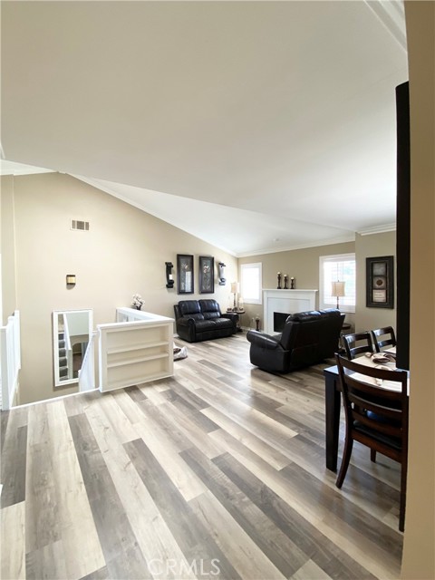 Detail Gallery Image 7 of 48 For 22761 Granite Dome, Canyon Lake,  CA 92587 - 3 Beds | 2/1 Baths