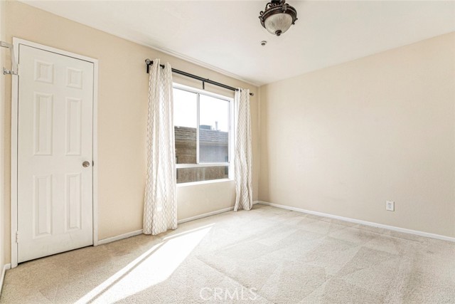 Detail Gallery Image 10 of 12 For 432 N. Kenwood St #206,  Glendale,  CA 91206 - 2 Beds | 3 Baths