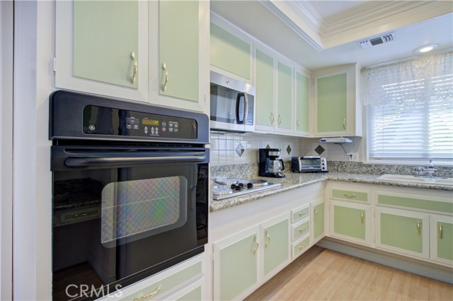 Detail Gallery Image 12 of 53 For 89 Calle Aragon #F,  Laguna Woods,  CA 92637 - 2 Beds | 1 Baths