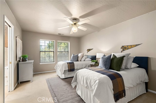 4680 Songbird, Chico CA: https://media.crmls.org/medias/0f9cd43d-c681-43ff-bedf-3b3c4fee1ec8.jpg