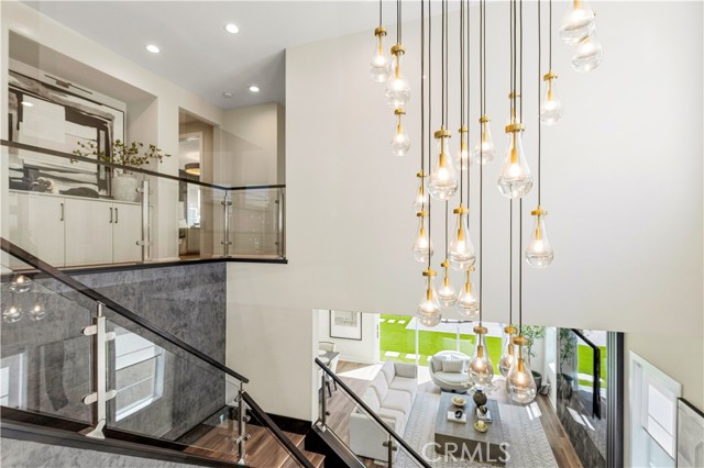 Image 7 of 31 For 440 Riverbend