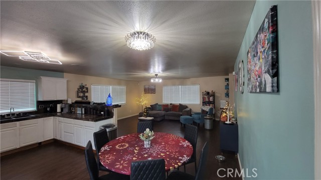 Detail Gallery Image 2 of 35 For 4 La Palma Dr, Oroville,  CA 95965 - 3 Beds | 2/1 Baths