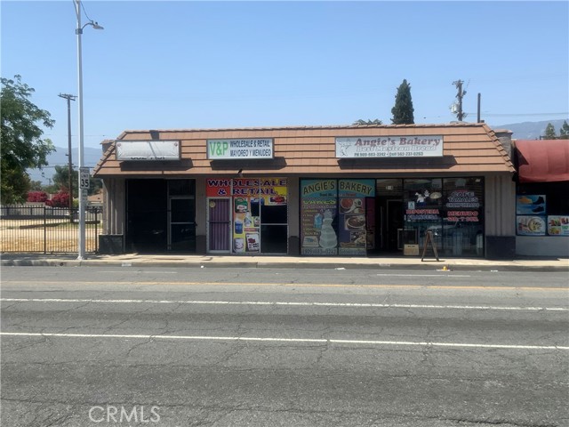 214 W Highland Avenue, San Bernardino, California 92405, ,Commercial Lease,For Rent,214 W Highland Avenue,CRIV25079036
