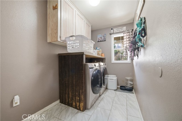 9385 Pinon Hills, Pinon Hills CA: https://media.crmls.org/medias/0f9e3c2f-6a0e-4185-a715-0199b7fe7dd5.jpg