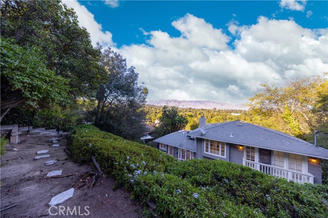 Detail Gallery Image 33 of 49 For 355 Malcolm Dr, Pasadena,  CA 91105 - 3 Beds | 2 Baths