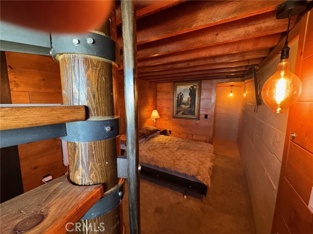 Detail Gallery Image 13 of 38 For 24998 Ocean View Dr, Crestline,  CA 92325 - 1 Beds | 1 Baths